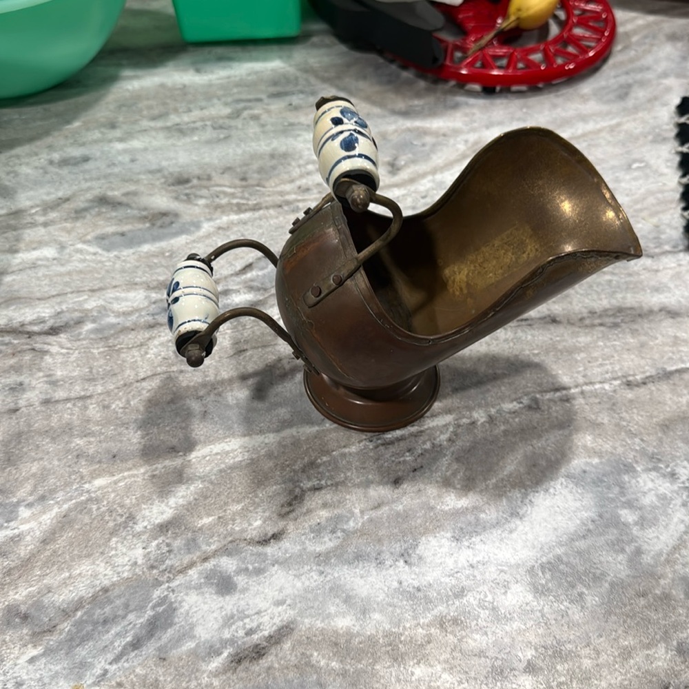 Coal Scuttle bucket